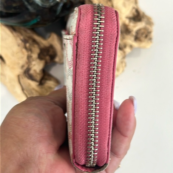 Coach Multicolor Signature Wallet - Picture 8 of 11